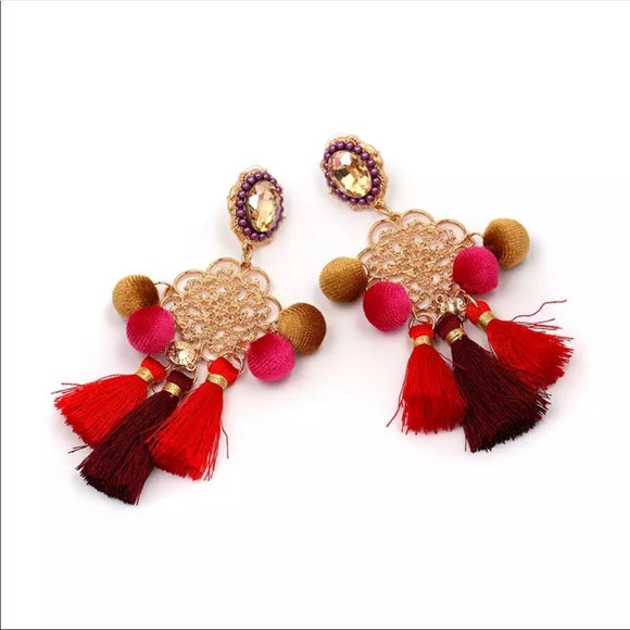 Trendy Fringe Earrings - Picture 2 of 5